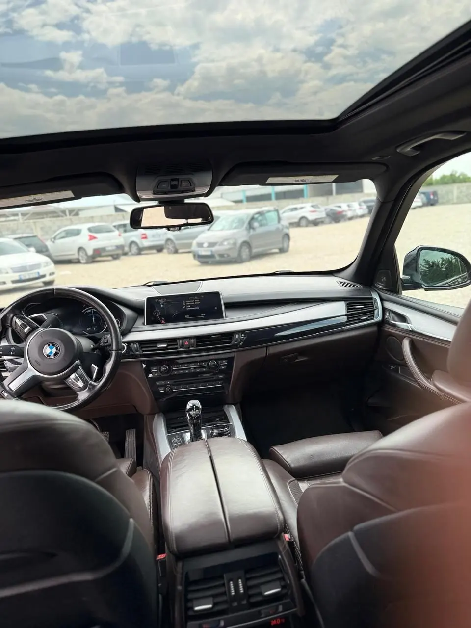 BMW X5 2016 – interior