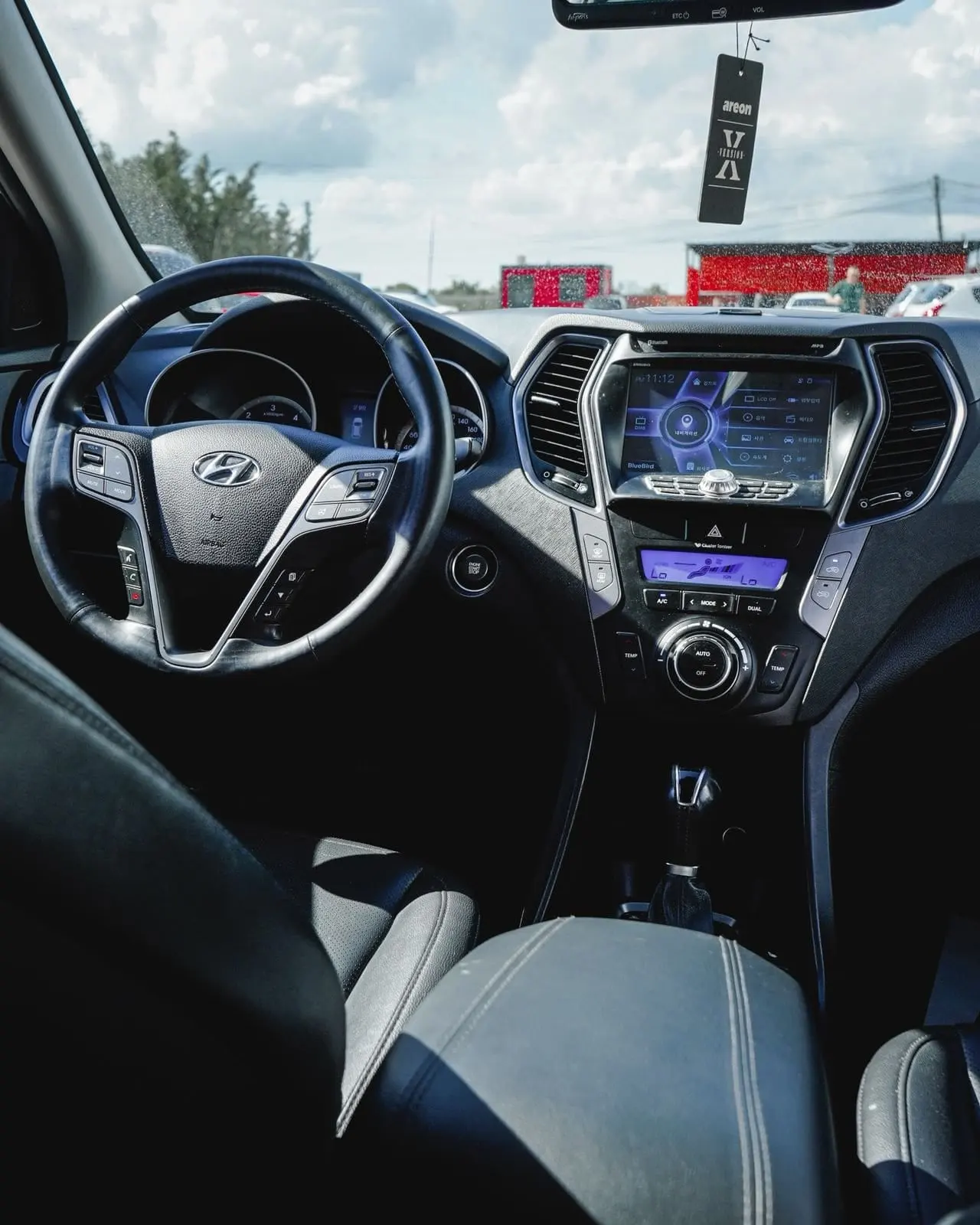 Hyundai Santa Fe 2014 – interior