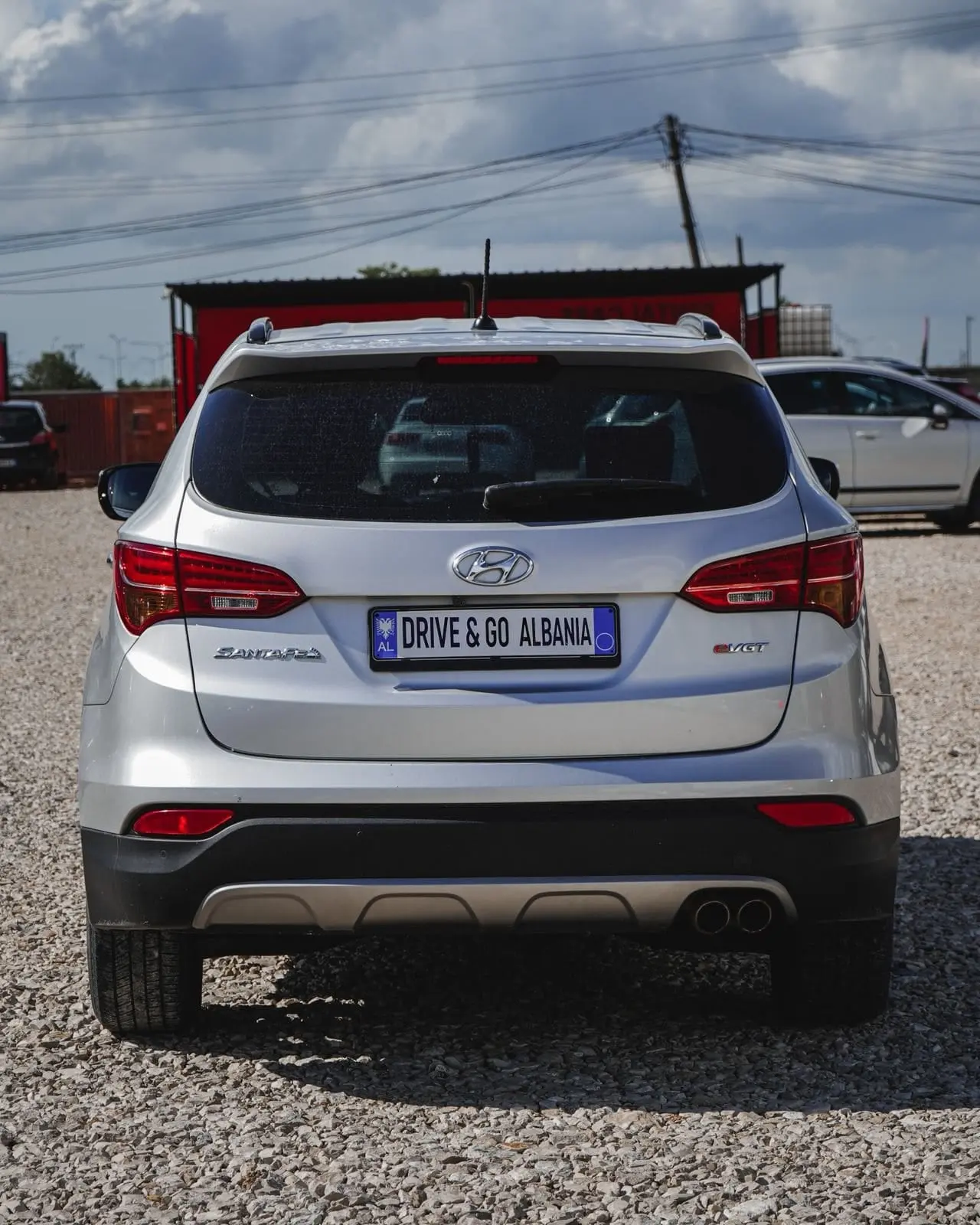 Hyundai Santa Fe 2014 – rear view